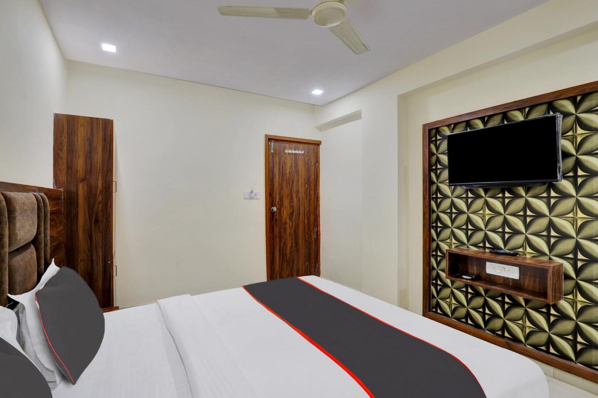 Hotel O Neelkamal Ahmedabad Luaran gambar
