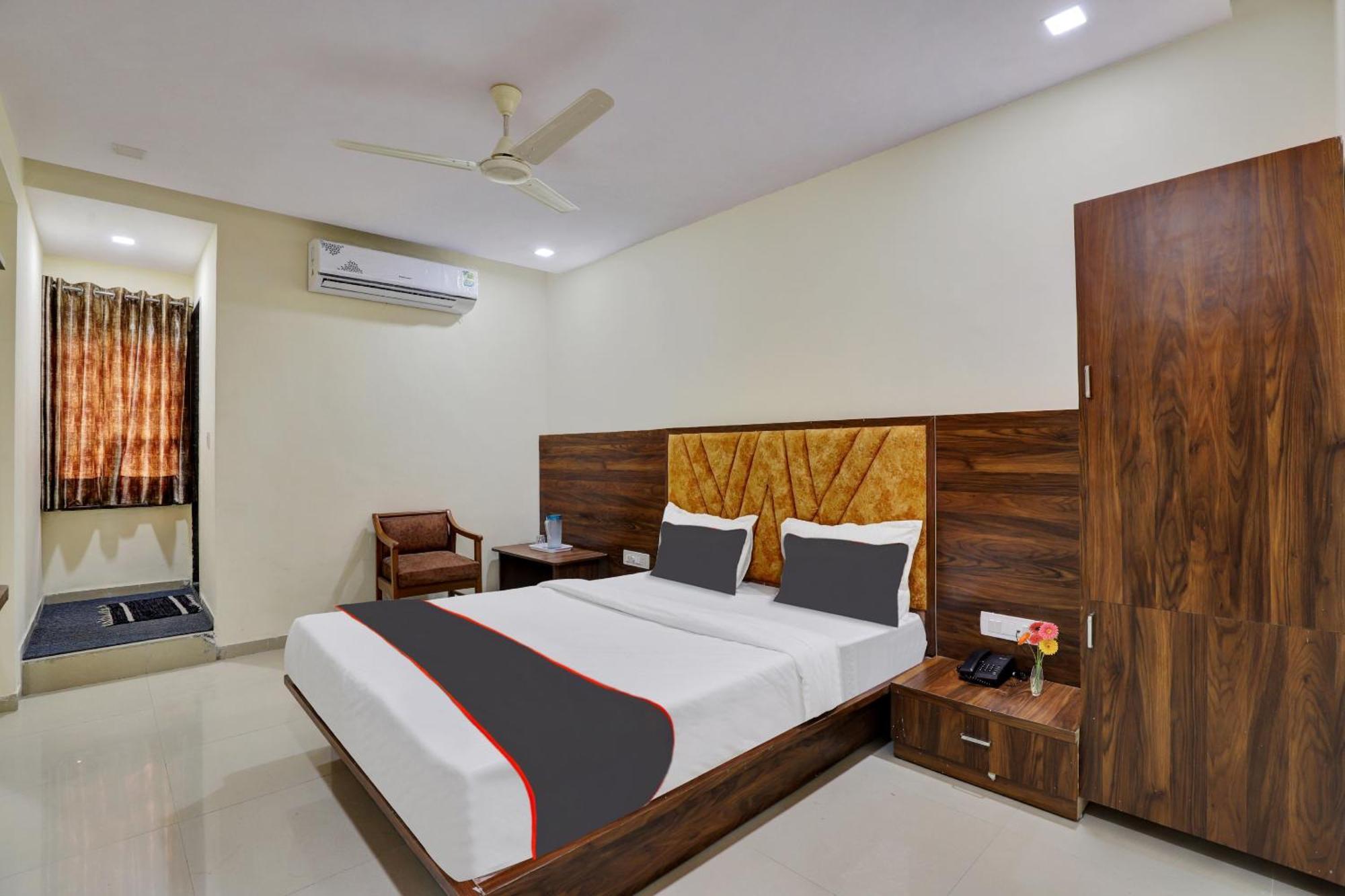 Hotel O Neelkamal Ahmedabad Luaran gambar